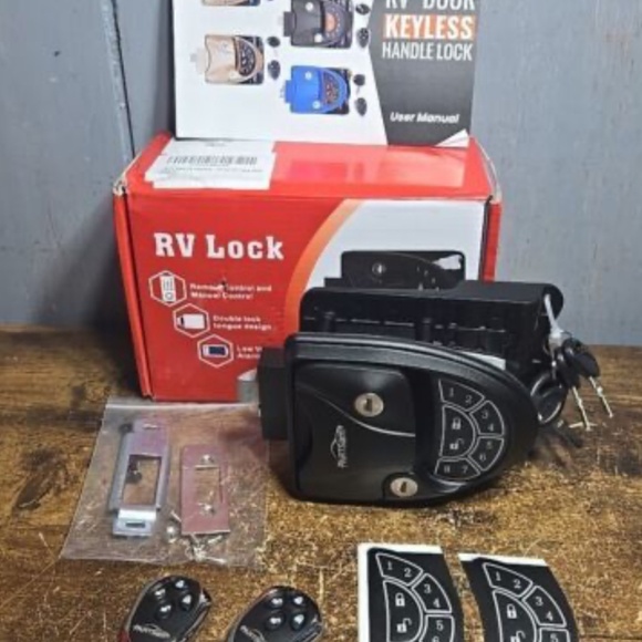 RV Lock - Picture 2 of 6